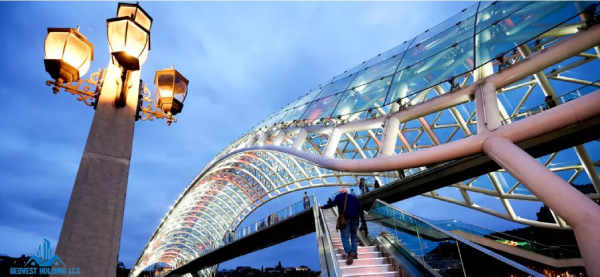 پل صلح تفلیس شاهکاری از معماری مدرن