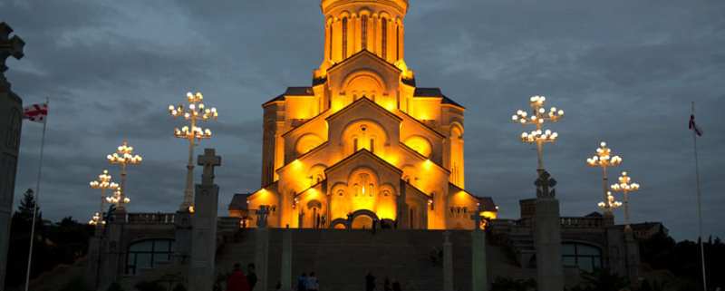 کلیسای جامع تثلیث تفلیس