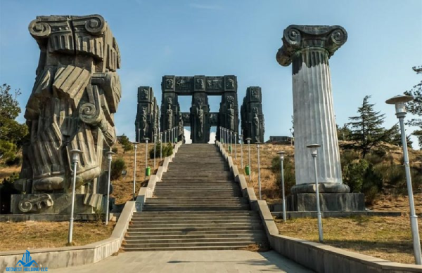 بنای یادبود تاریخ گرجستان