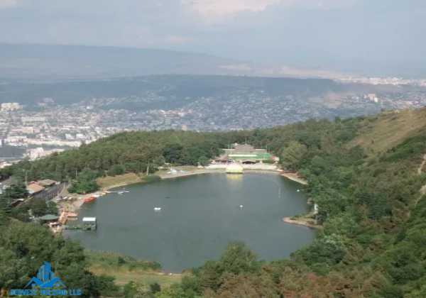 دریاچه لیسی تفلیس