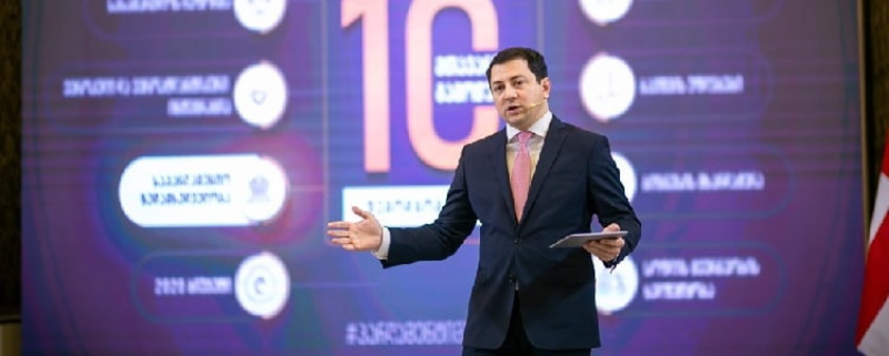 رئیس مجلس از ۱۰ موضوع اصلی که باید بررسی شوند را نام برد