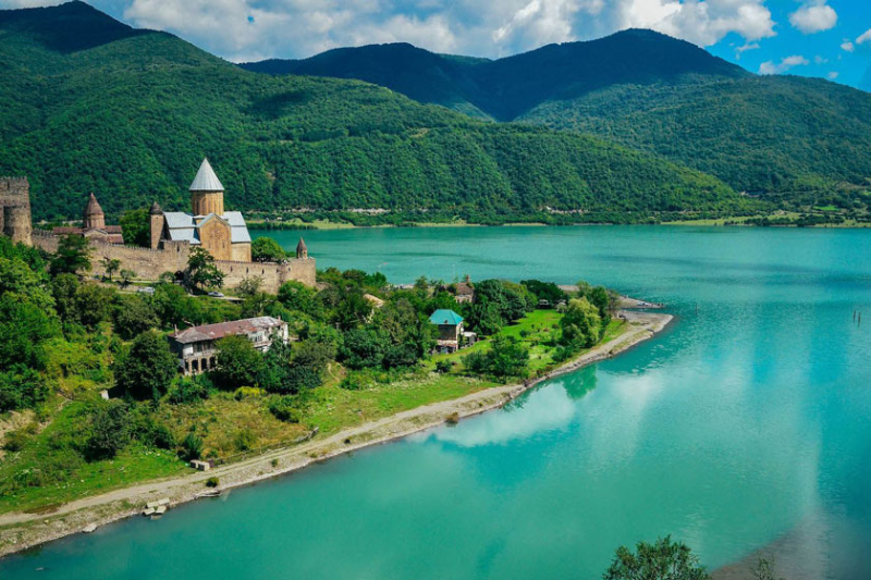 کمپین پاییز خود را در گرجستان